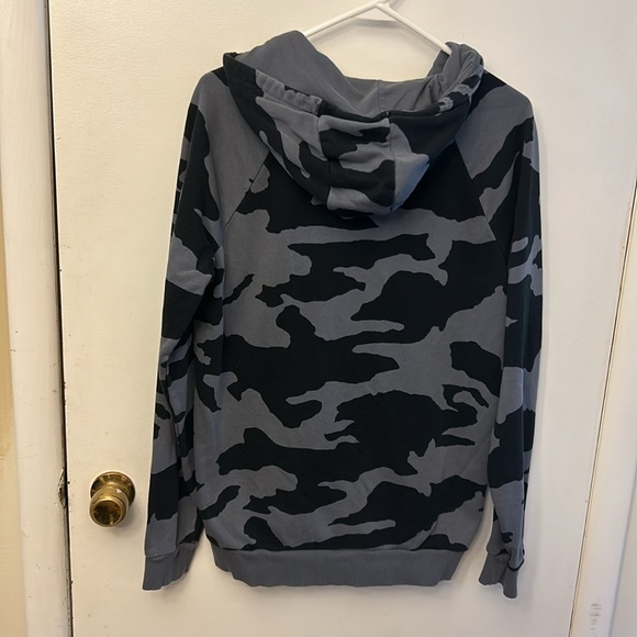 Under Armour Men’s Hooded Zip Up Sweatshirt Black/Grey Camo Size Medium - Picture 4 of 4